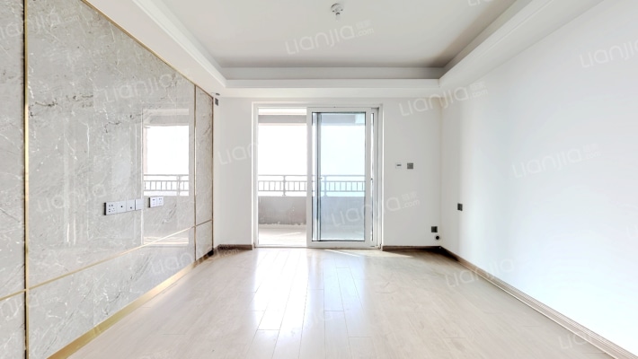 美的东湖天城二手房实景图