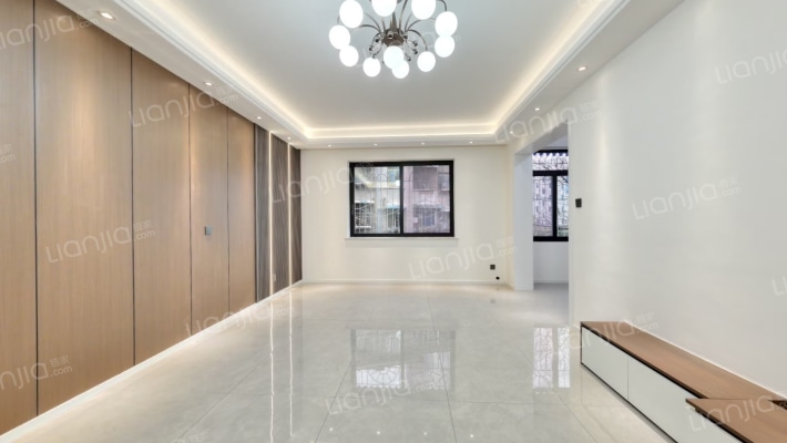 新鸿公寓二手房实景图