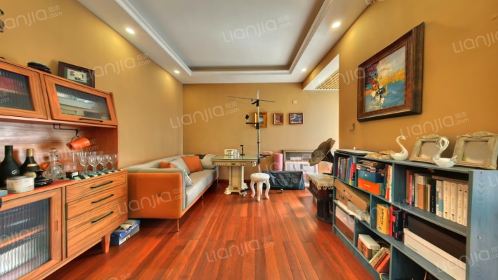 坪山首座二手房实景图