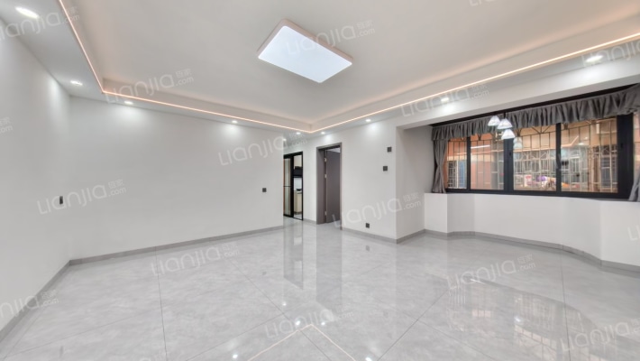 嘉华花园东区二手房实景图