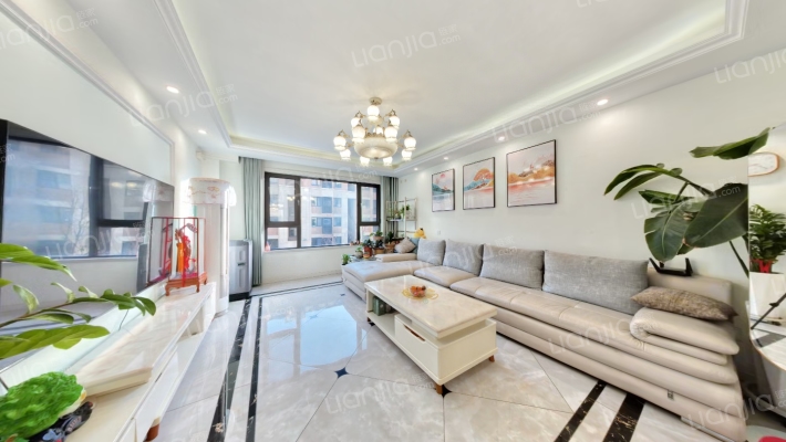 中海蓝庭二手房实景图