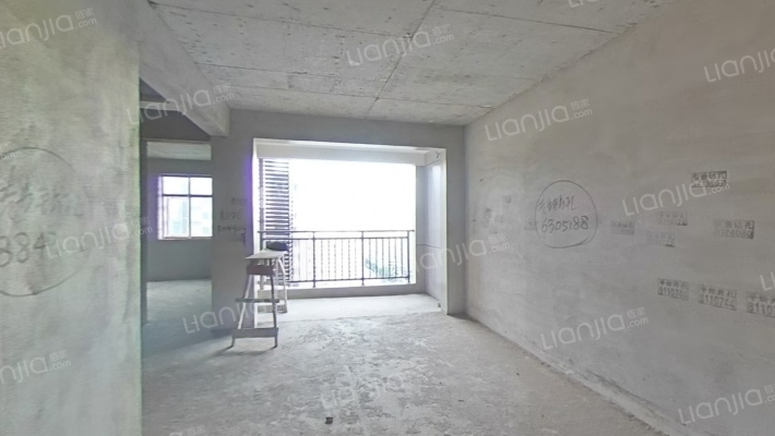 香山湖畔二手房实景图