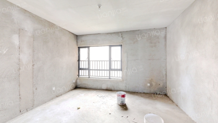 御龙春晓二手房实景图