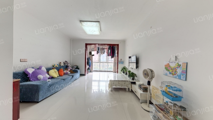 翡翠城C区二手房实景图