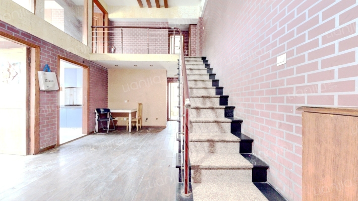 大上海国际商务广场二手房实景图