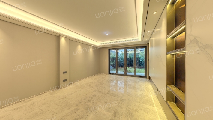 蓝城南门小团月庐二手房实景图