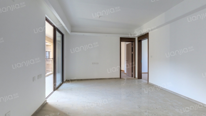 保利珑玥公馆二手房实景图