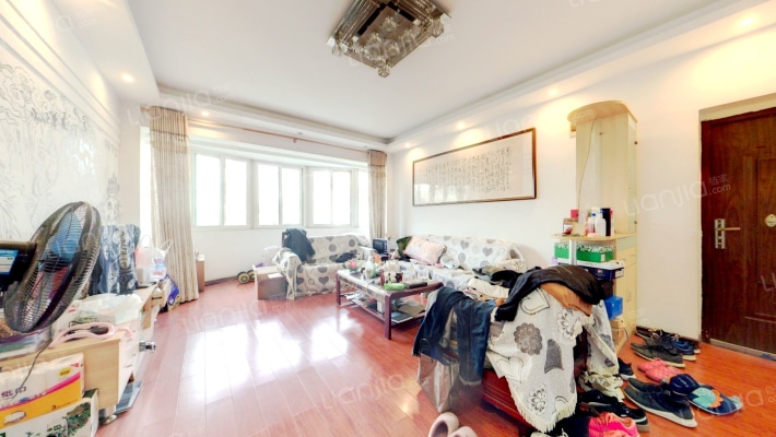 钢花南苑二手房实景图