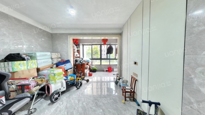 禹洲学苑二手房实景图