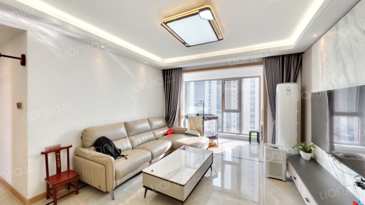 辉盛岚海二手房实景图