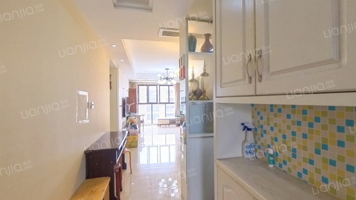 中宁蔚蓝海岸二手房实景图