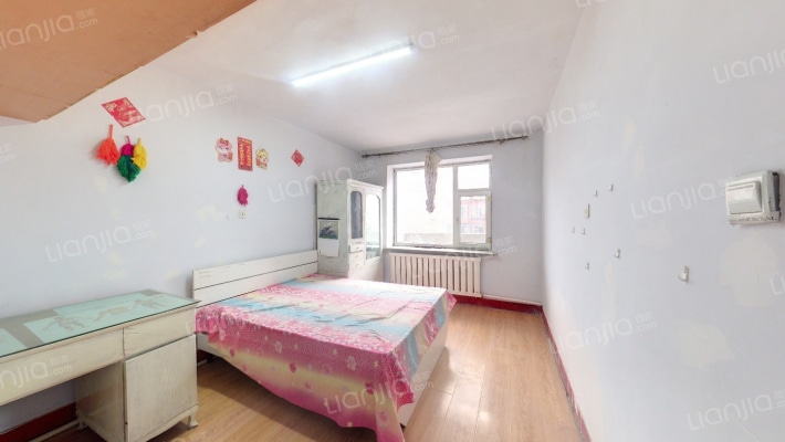 一汽三厂二手房实景图