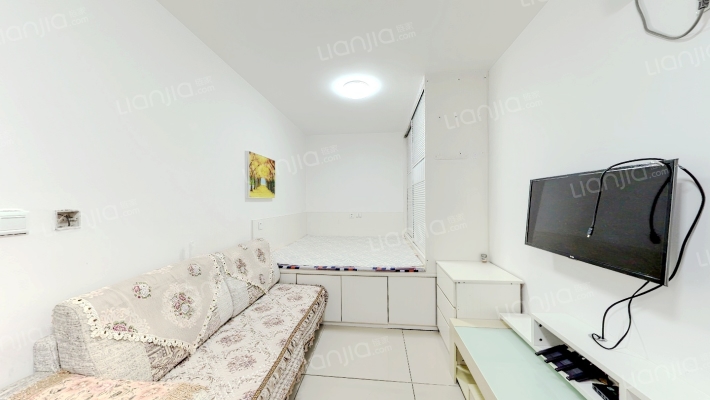 蓝天城市大厦二手房实景图