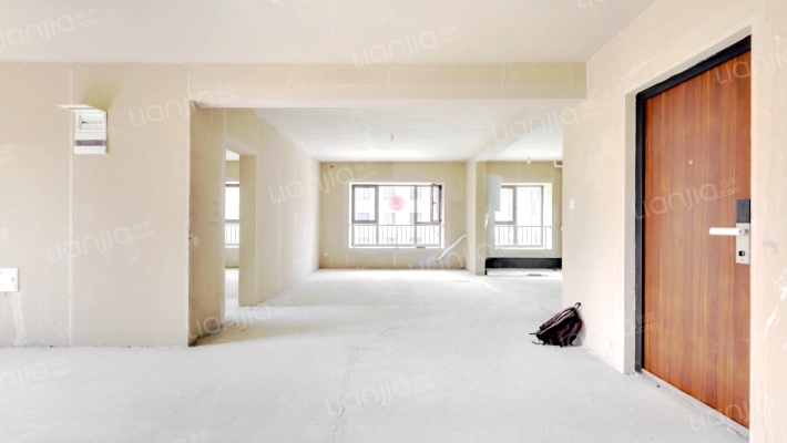 凤城翡翠湖二期二手房实景图