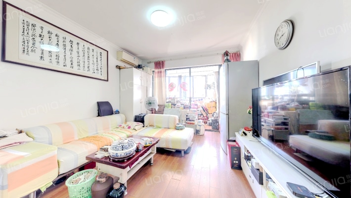 左庭右院南区二手房实景图