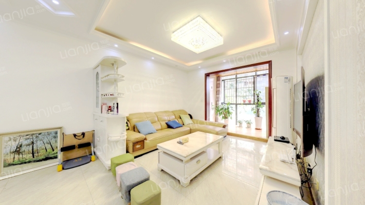 霏红榭二手房实景图