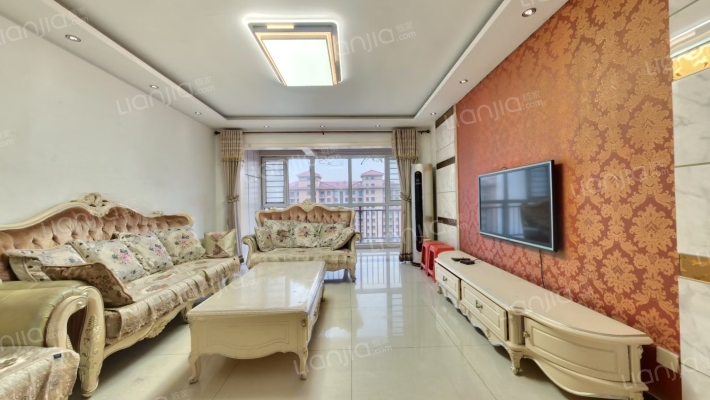 碧溪尊苑二手房实景图