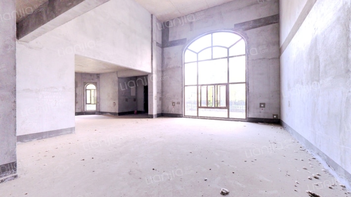 碧桂园凤城南苑东区二手房实景图