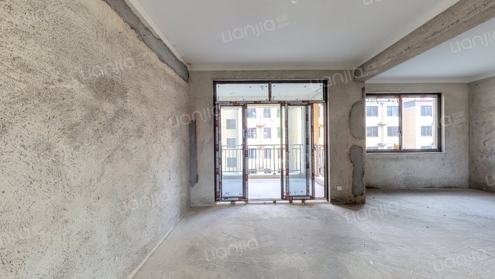 田园牧歌水韵居二手房实景图