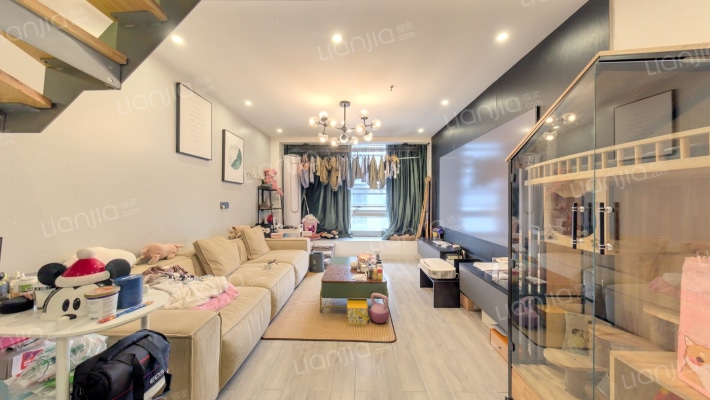 中天Plus4组团二手房实景图