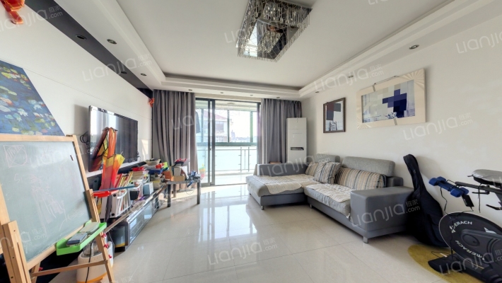 美兰湖颐景园二手房实景图