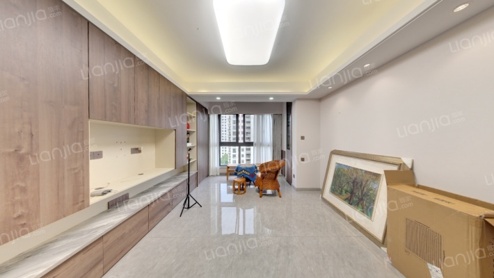 郡枫华庭二手房实景图