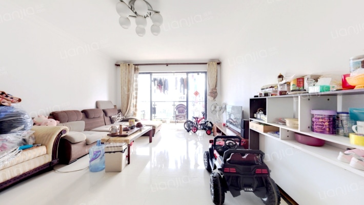 合生湖山国际2-3期二手房实景图