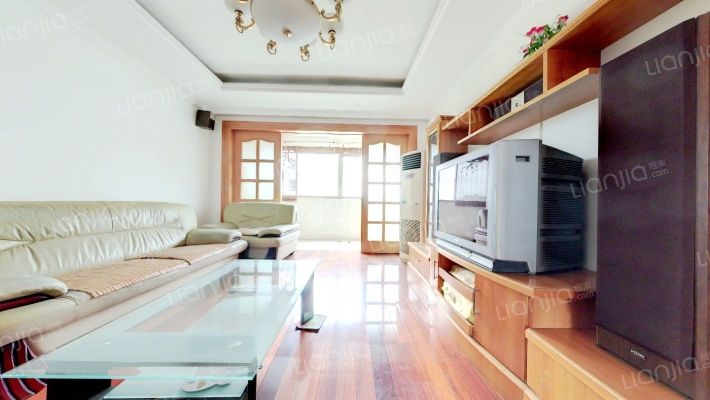 新大陆花园东区二手房实景图