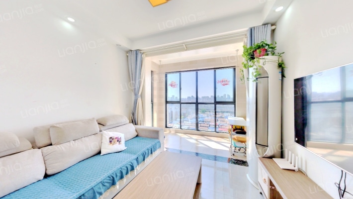 蓝天学府二手房实景图