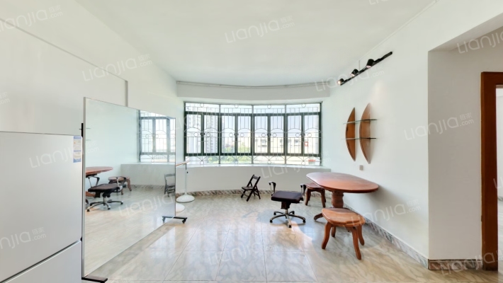 昌发楼二手房实景图