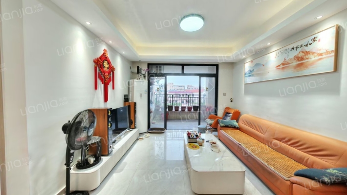 尊悦台二手房实景图