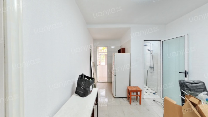 联合宿舍二手房实景图