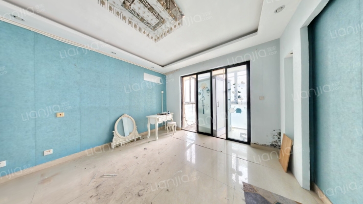 顺驰凤凰花园二手房实景图