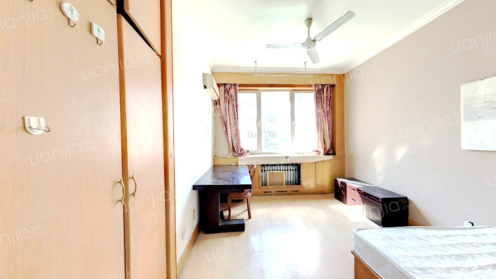 济南市人大常委会办公厅基建办宿舍二手房实景图