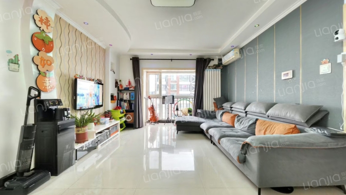 佳世苑小区二手房实景图