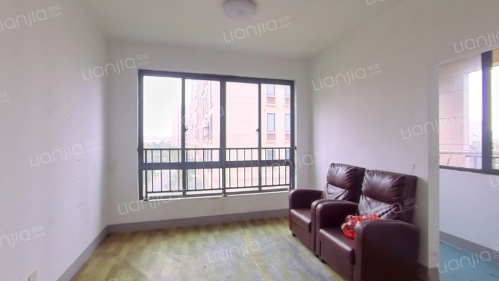 万泰·龙乾府二手房实景图