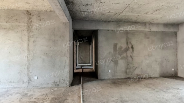 融辉清华园F2区二手房实景图