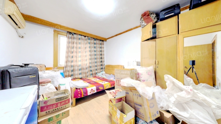 唱经楼西街二手房实景图