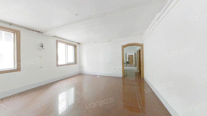 星湖公寓二手房实景图