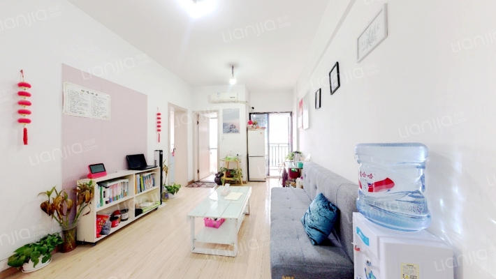 威凯商邸二手房实景图