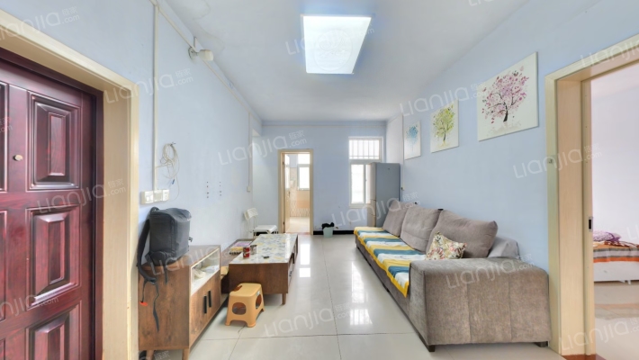 四纺机家属楼二手房实景图