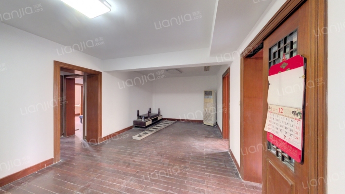 百岁苑小区二手房实景图