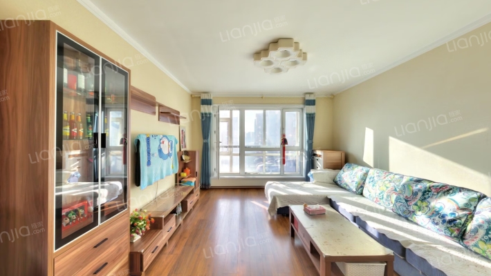 尊誉东方二手房实景图