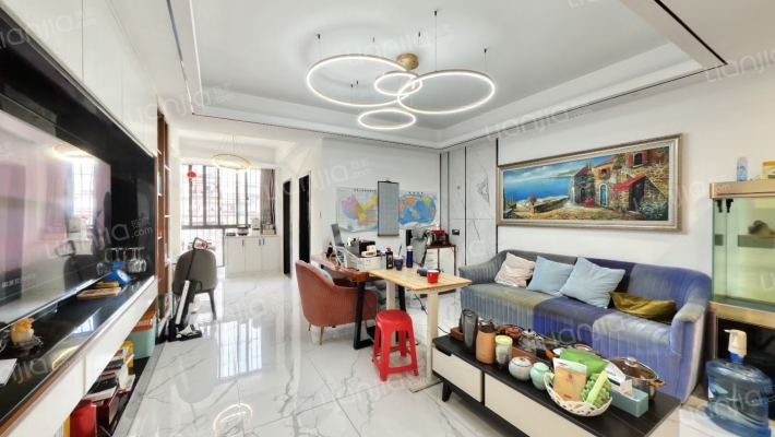 工商管理局宿舍二手房实景图