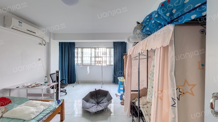 滨江公寓二手房实景图