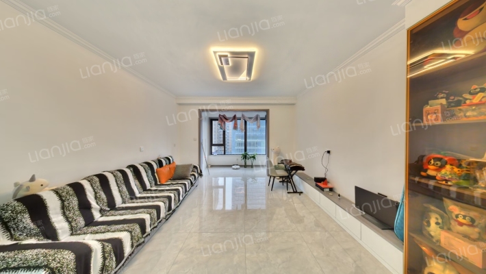 昆御府二手房实景图