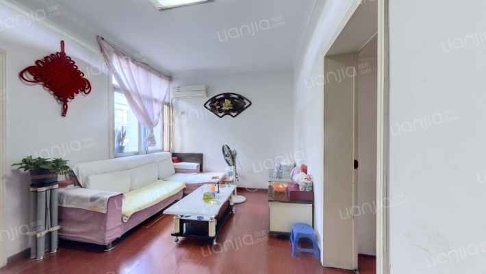 电车宿舍二手房实景图