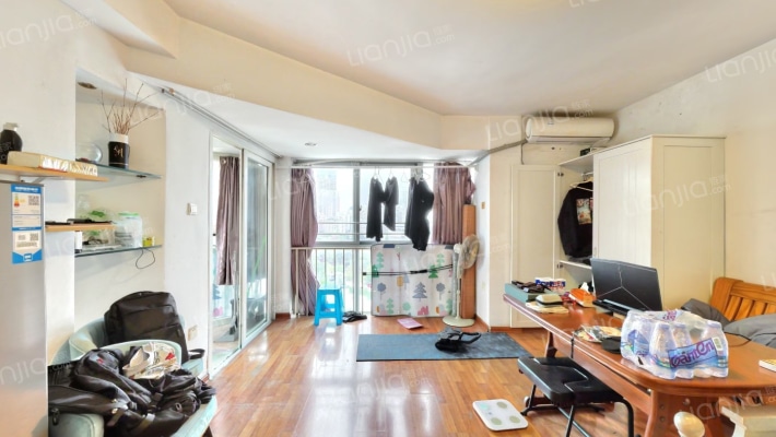 新贵公馆二手房实景图