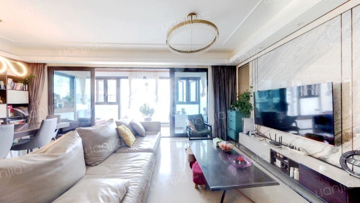 融信公馆二手房实景图