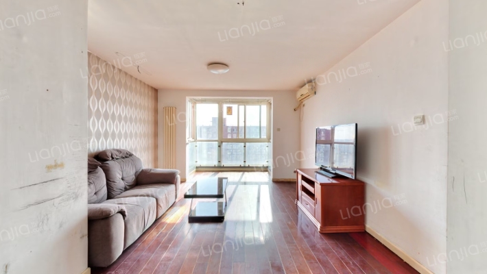 彩虹城四区二手房实景图